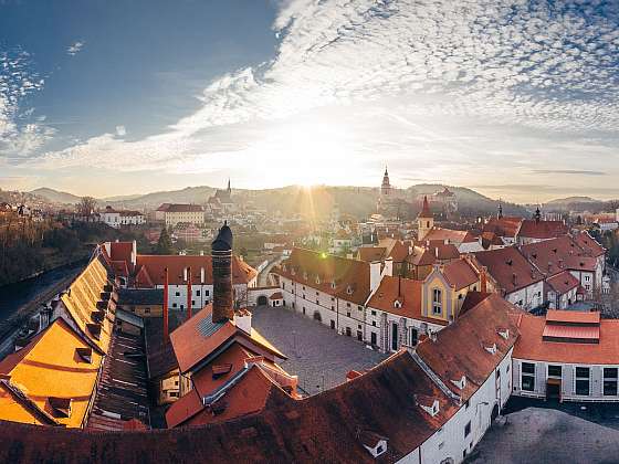 Víte, kudy procházela spojovací chodba vedoucí až do Paláce Anny z Rogendorfu?