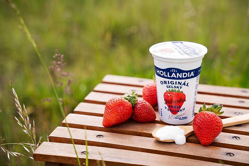 Malinový jogurt