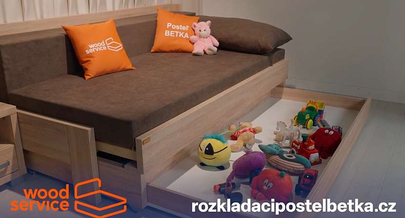Rozložením vznikne dvojlůžko a díky přistýlce dokonce trojlůžko