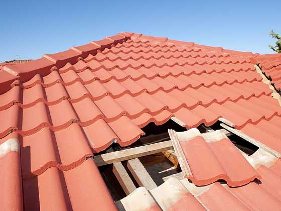 Otevřít: Kontrola střechy ve správný čas zamezí pozdějším rozsáhlým opravám