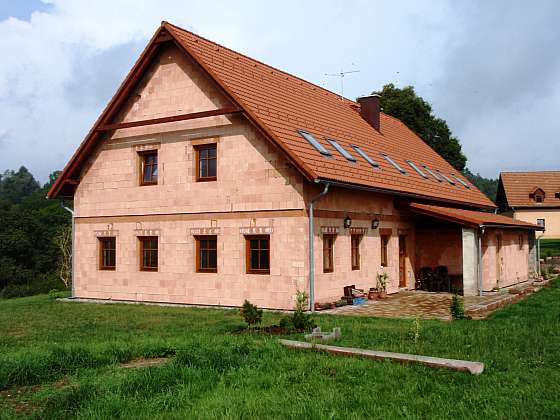 HELUZ nabídne stavebníkům doživotní záruku na cihelný systém