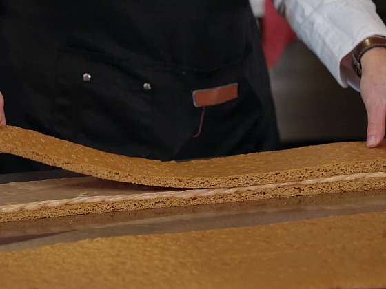 Výroba medového řezu