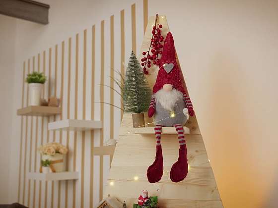 Stromek se stojánkem 