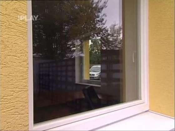 Zabezpečení oken proti zlodějům pomocí bezpečnostní fólie