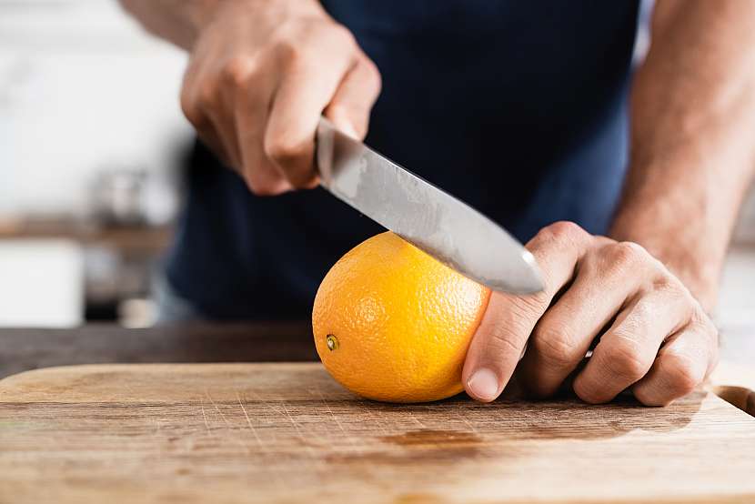 Skvělým zdrojem vitamínu C jsou citrusy