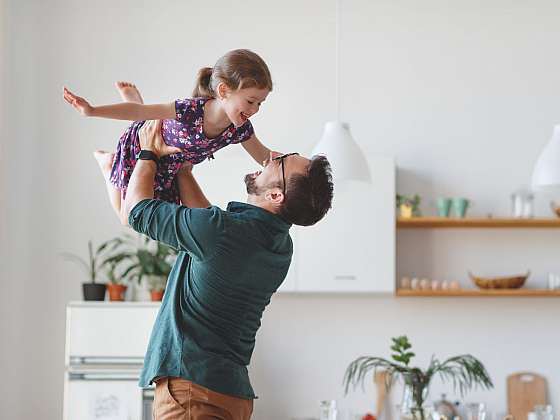 Jak zvládnout jarní alergie? Doma pomůže řízené větrání či speciální uklízecí postupy