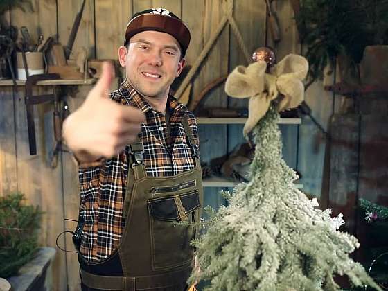Výroba stromečku z větviček vánočního stromečku