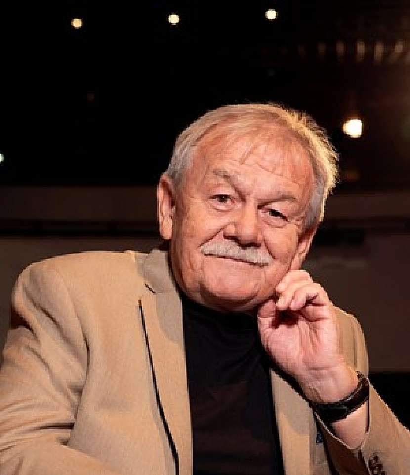 Karel Šíp je český moderátor, textař, scenárista, hudebník a publicista