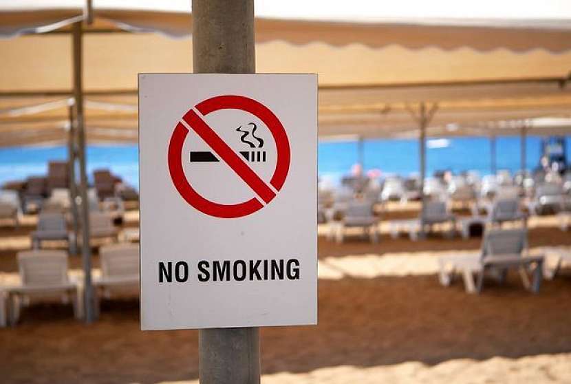 No smoking na pláži