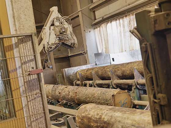 Interiérová topidla na dřevní paliva