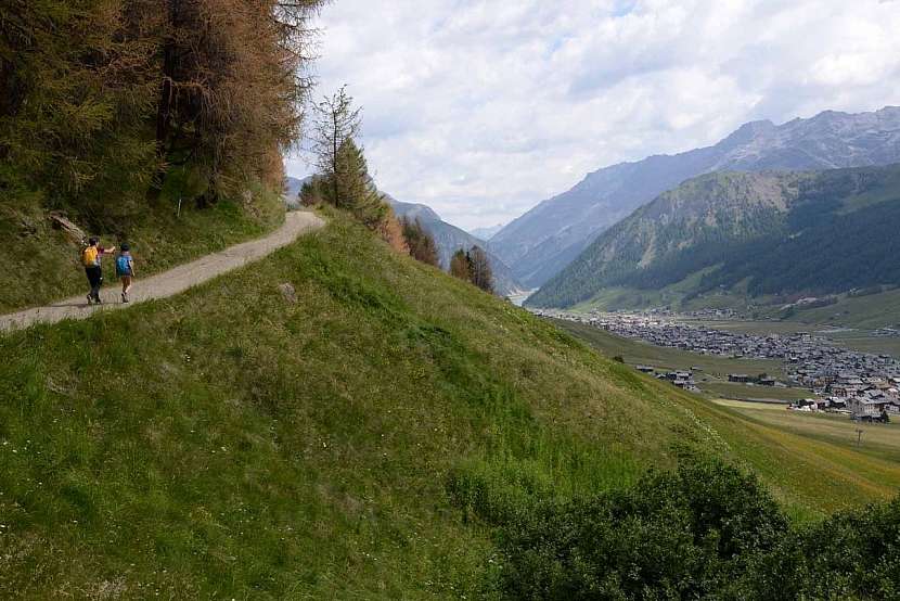 Troi da li Tea je ideální pro všechny milovníky přírody a turistiky, kteří chtějí zažít pravou krásu italských Alp. Trasa je vhodná pro turisty všech věkových kategorií a úrovní zdatnosti