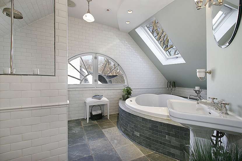 Luxusní koupelna s žulovou dlažbou
