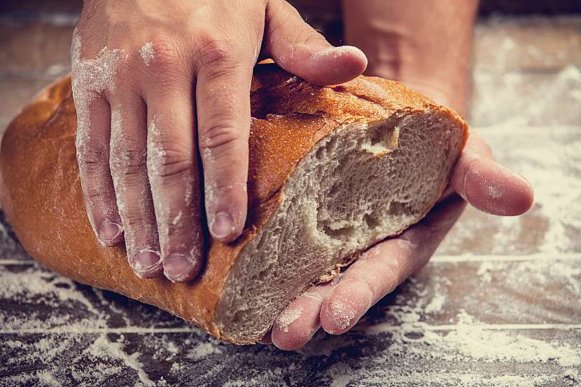 Tvrdý chleba nevyhazujte, stále ho můžete ještě použít