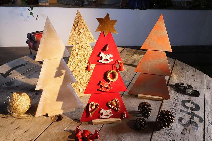 Vánoční stromeček z překližky (Zdroj: Pavel Kutil Zeman)
