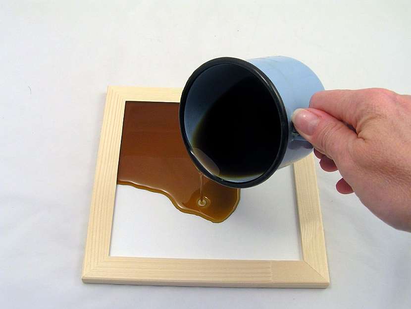 Mazací tabulka z vosku: nalijte vosk
