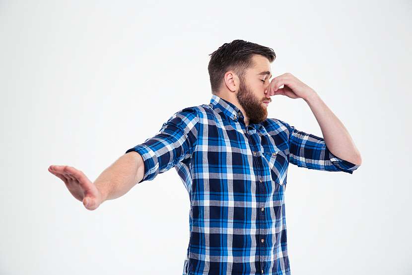 Jak účinně odstranit zápach z rukou po práci? (Zdroj: Depositphotos)