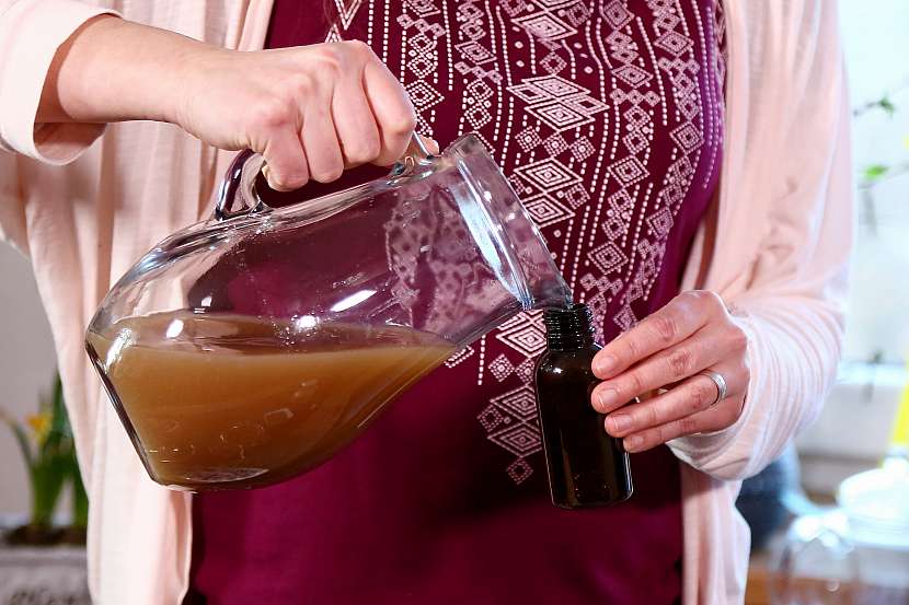 Jak si doma připravit kapičky z ostropestřce mariánského: Výborný přírodní detoxikant a antioxidant 5