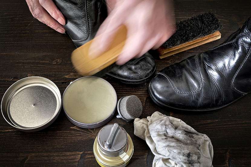 Krémování bot