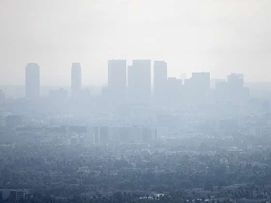 Smog může i zabíjet. Chránit se můžete několika způsoby