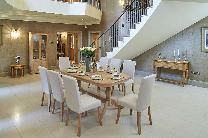 2BRIDGMAN_180cm Lambourne Double Pedestal Extending Dining Table with 8 Buckingham Dining Chairs.