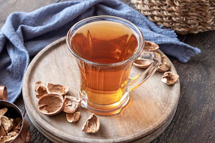 I skořápky vlašských ořechů obsahují tělu prospěšné látky, uvařte si z nich čaj (Zdroj: Depositphotos (https://cz.depositphotos.com))