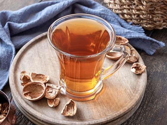 otevřít: Blíží se čas vánočního pečení a louskání ořechů. Ukážeme vám, jak využít skořápky pro vaše zdraví