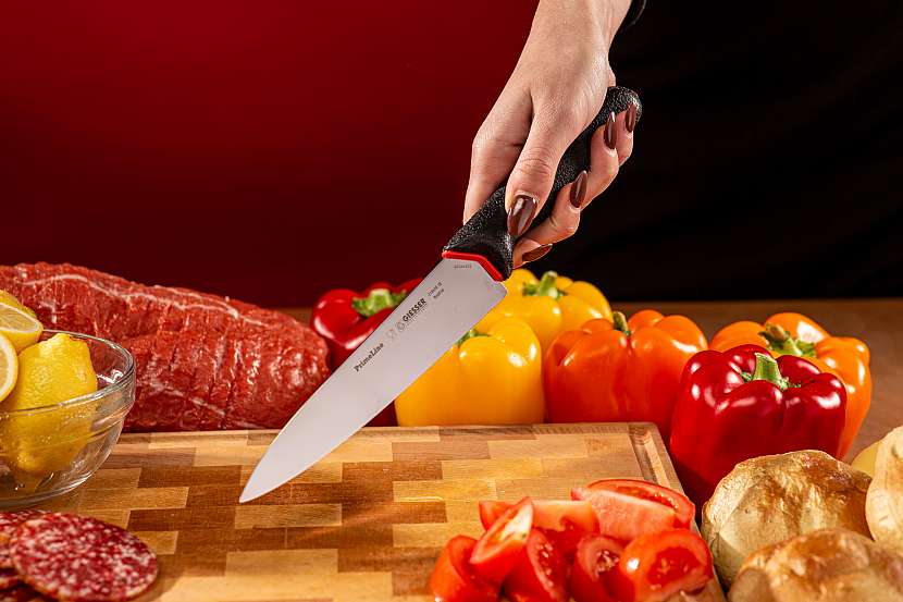 Před přípravou vánočních pochoutek si zkontrolujte kvalitu nožů (Zdroj: Masoprofit)