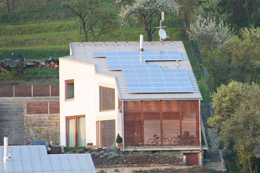 Pořídit si fotovoltaiku, nebo ne?