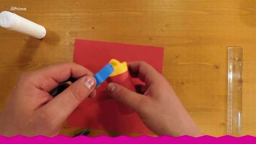 Konfetovač z papírové ruličky: nasaďte balonek