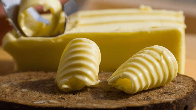 Proč máslo jíst? Protože je zdravé!