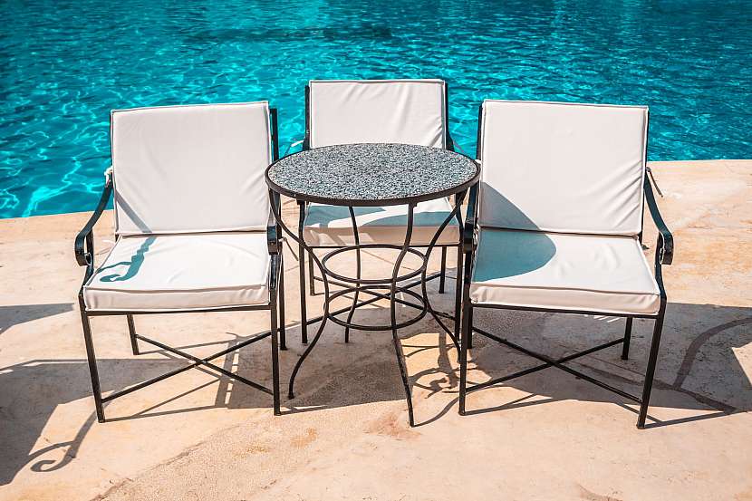 Kovová zahradní křesílka