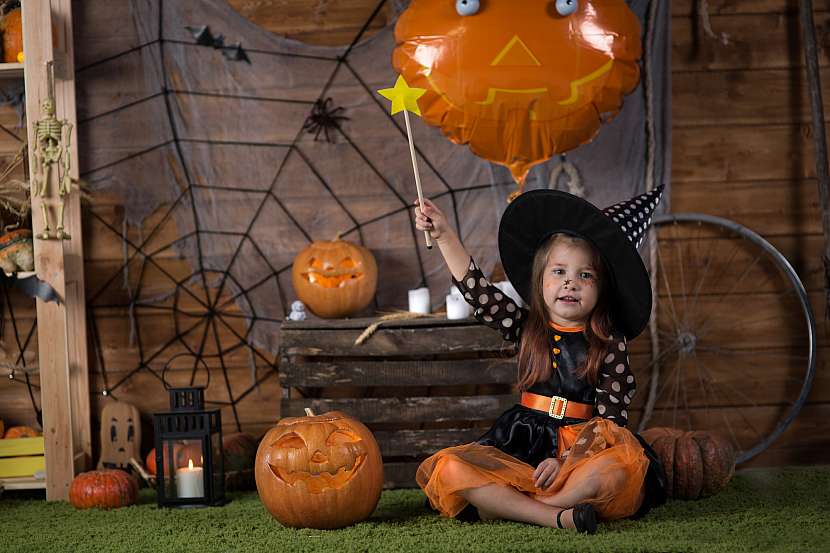 Potřebujete halloweenskou čarodějnici? Jednu takovou si vyrobte (Zdroj: Depositphotos (https://cz.depositphotos.com))