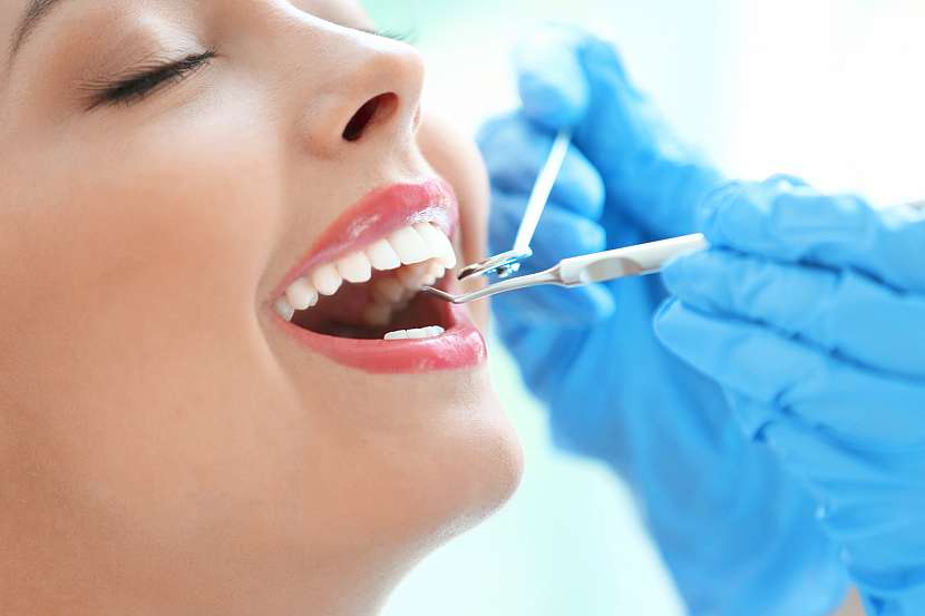 Jaké jsou další výhody čisté a zdravé dutiny ústní? Díky čistému jazyku se vám zdokonalí vnímání chutí