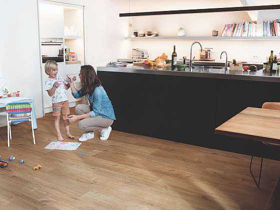 Novinka ze světa designu: belgický Quick - Step představuje zcela vodotěsný Alpha Vinyl