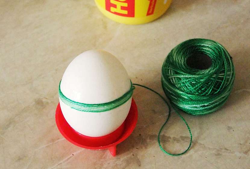 Aplikace bavlnky na vajíčko