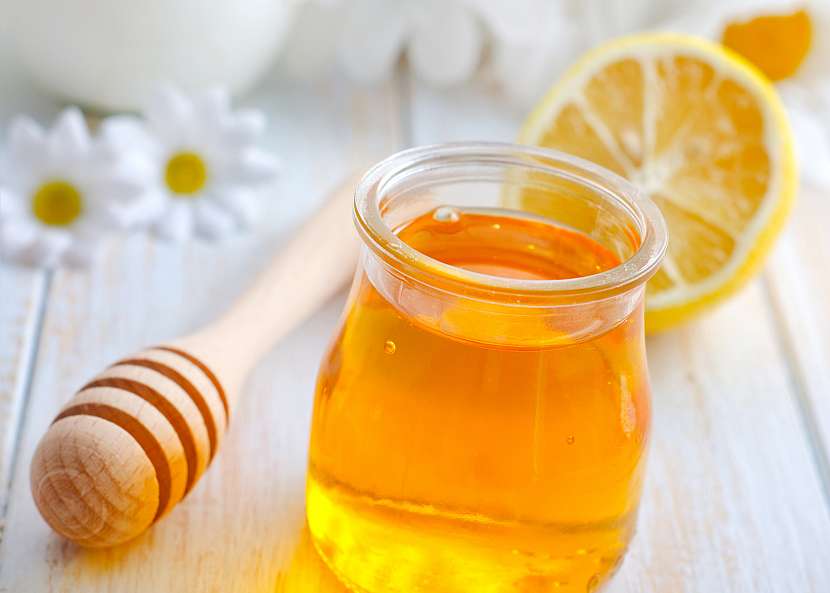 Med je nejzdravější sladidlo díky jedinečnému složení 