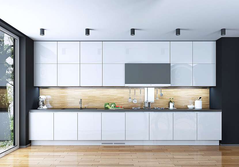 Kuchyň na míru se spotřebiči vkusně vestavěnými do sektorového nábytku (Zdroj: Depositphotos)