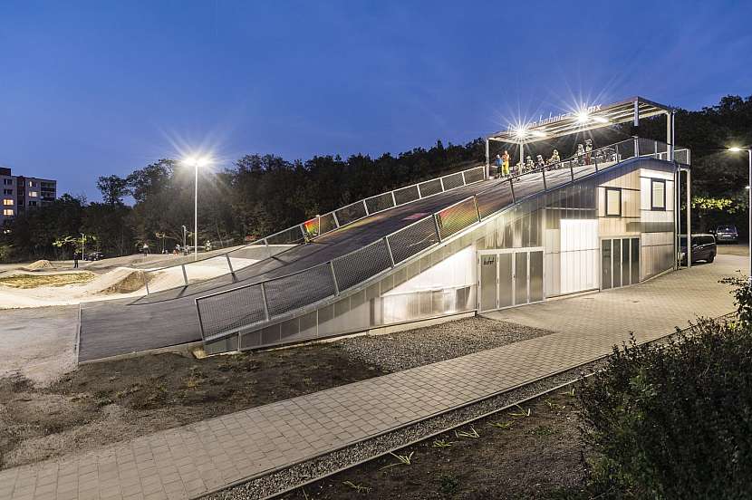 STARTOVACÍ RAMPA BMXARCHITEKT Ondřej TučekAutor: Ondřej TučekFoto: Viktor Tuček.