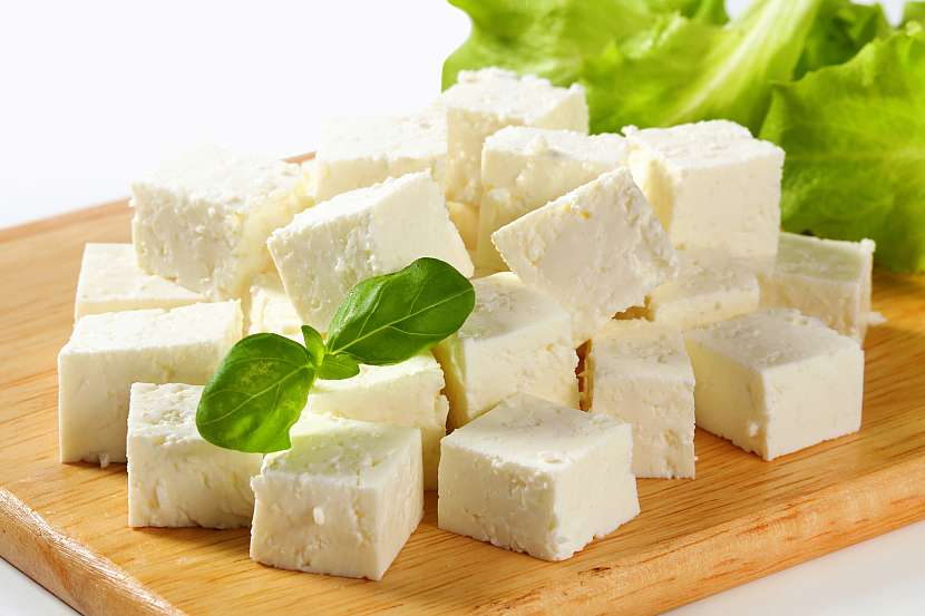 Sýr feta je jednou z hlavních řeckých surovin