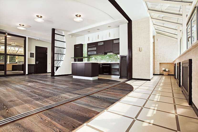 Každá místnost jiné nároky na podlahovou krytinu (Zdroj: Depositphotos.com)