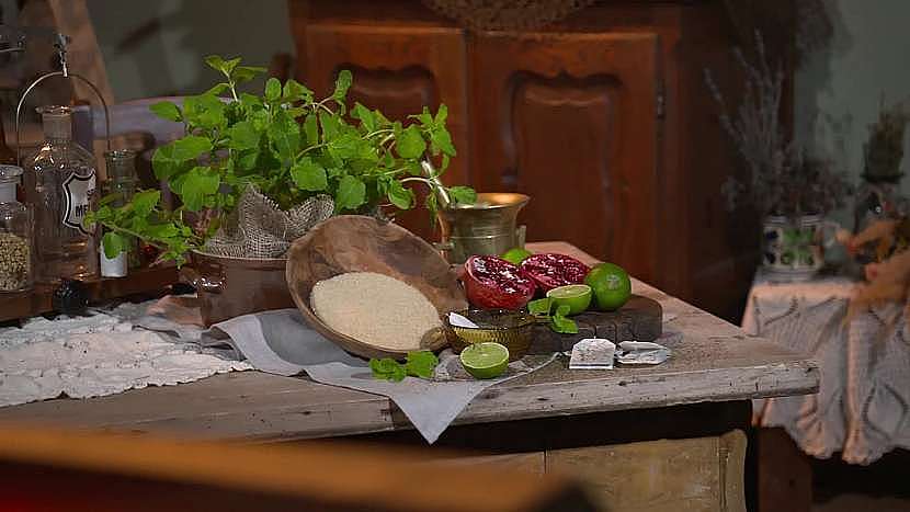 Ve vánočním mojitu bez alkoholu jsou samé vynikající a zdravé ingredience