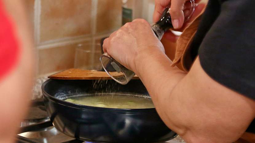 Recept na zadělávané knedlíčky s knedlíčky: kedlubny okořeníme a povaříme