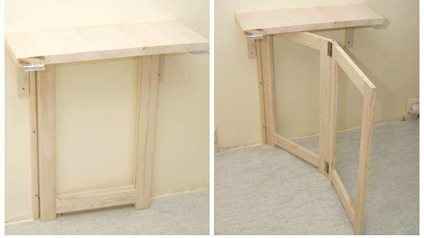 Sklopný stolek: připevníme pevnou část stolu a podpěrnou nohu