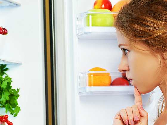 otevřít: Jak správně skladovat potraviny a šetřit energii v kuchyni: Kam co dát aneb Jak neplýtvat
