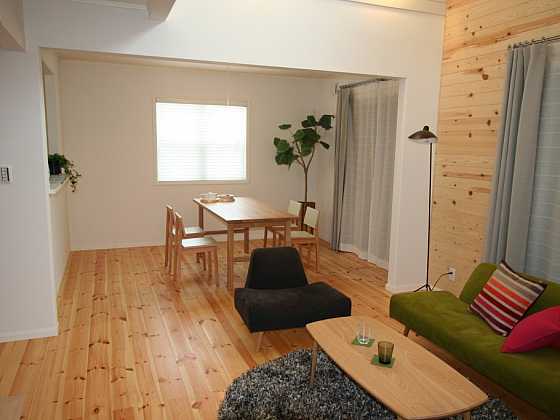 Dřevěná podlaha FEEL WOOD - osobitá volba pro váš domov