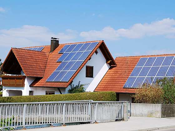 Při pořízení solárních panelů využijte dotací (Zdroj: Krel Central a.s.)