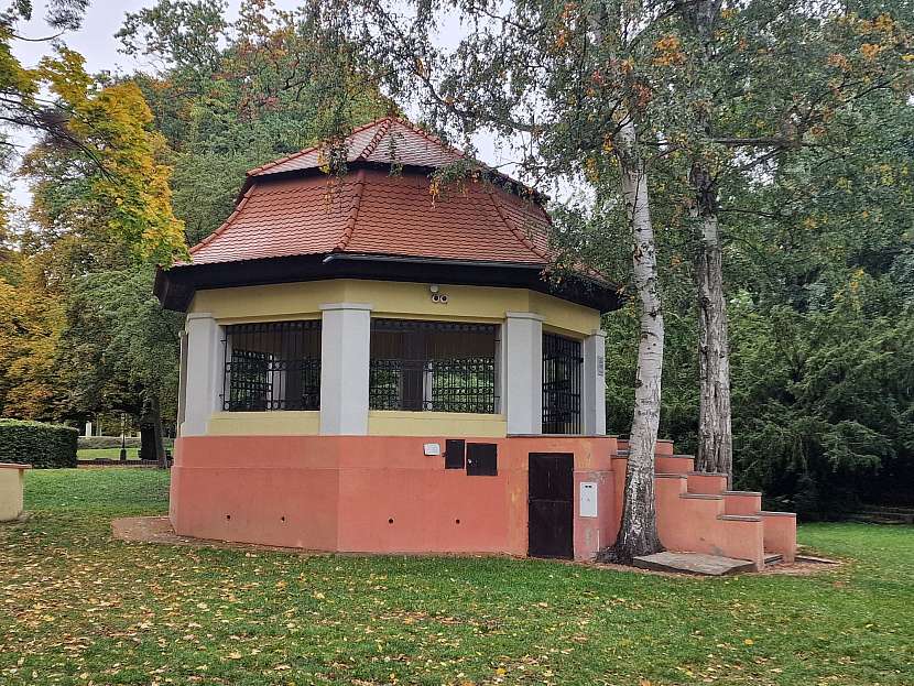 Rekonstrukci střechy pavilonu provedla společnost Bramac (Zdroj: BMI střešní a hydroizolační systémy s.r.o.)