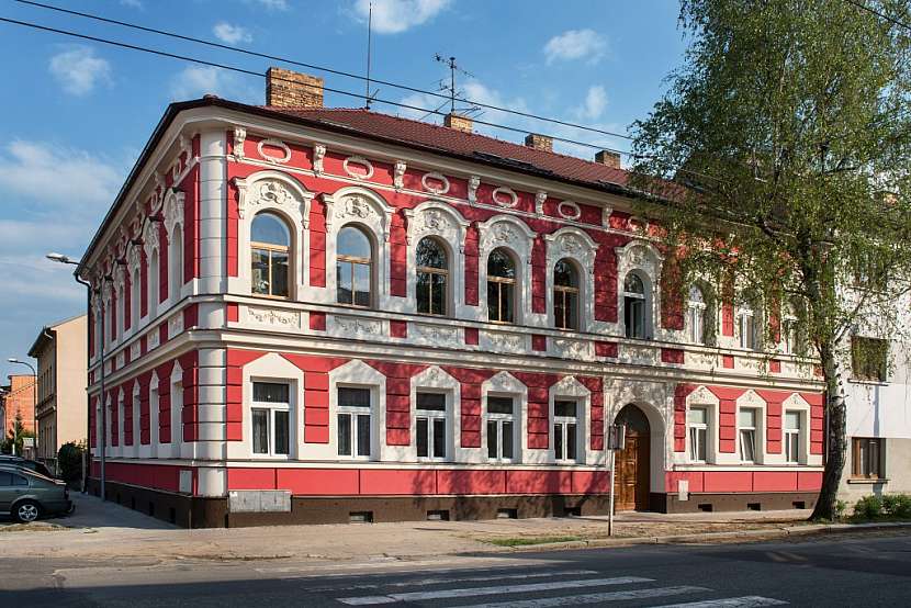 Další vousatý dům stojí v Českých Budějovicích
