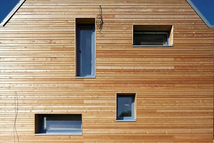 Dřevěná fasáda – rošt, úprava a montáž