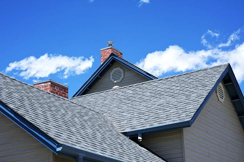 Výběr vhodné střechy ( Zdroj: Dephositphotos)